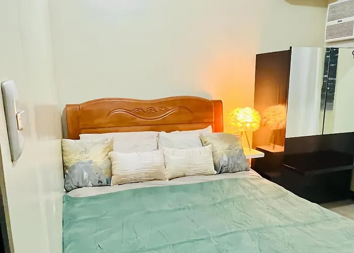 Manhattan Plaza - 1 Executive Br In Araneta Manila
